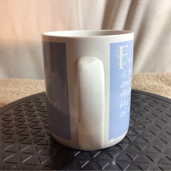 Vtg 1988 SHOEBOX GREETINGS Friendship Is For Friends Ceramic Coffee/Tea Mug - Picture 4 of 11